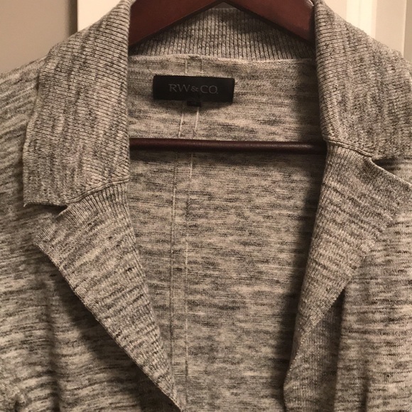 RW&Co men’s cardigan. Size small - Picture 2 of 6